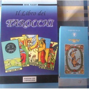 Il libro dei tarocchi più carte